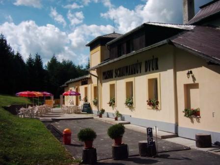 Pension Schaumannuv Dvur Karlovice  Exterior foto