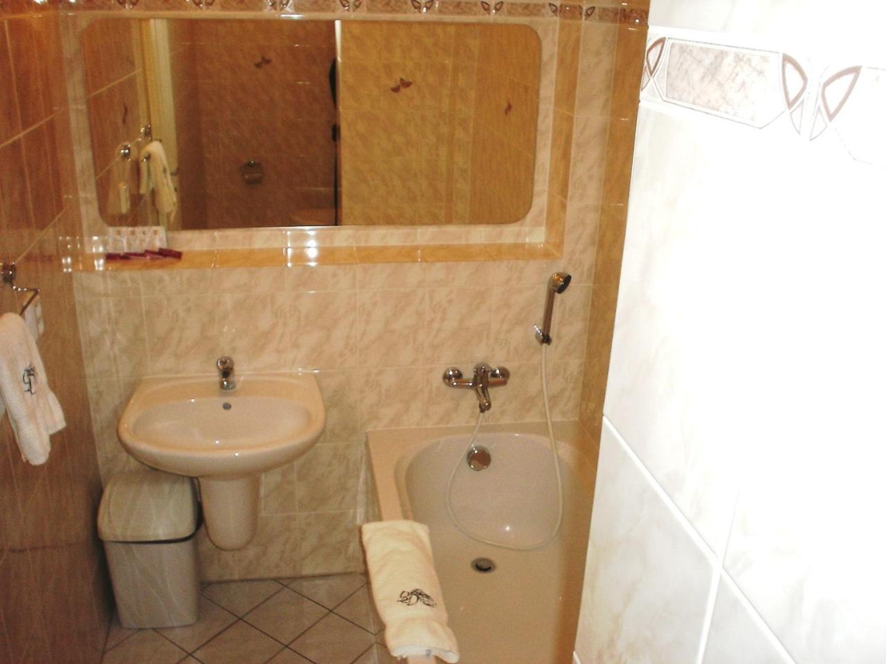 Pension Schaumannuv Dvur Karlovice  Quarto foto
