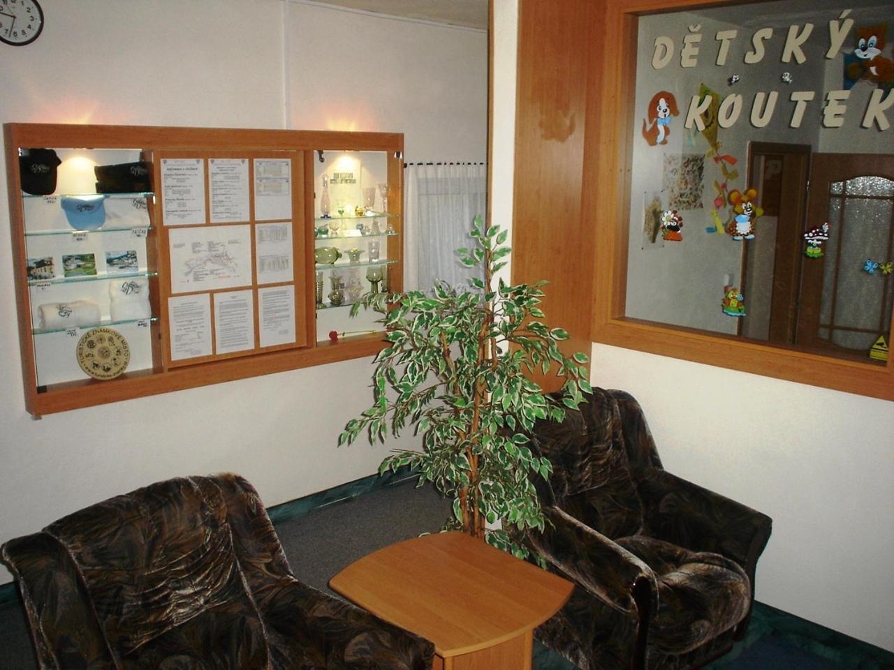 Pension Schaumannuv Dvur Karlovice  Exterior foto