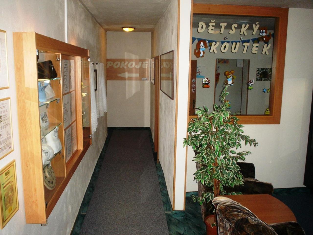 Pension Schaumannuv Dvur Karlovice  Exterior foto